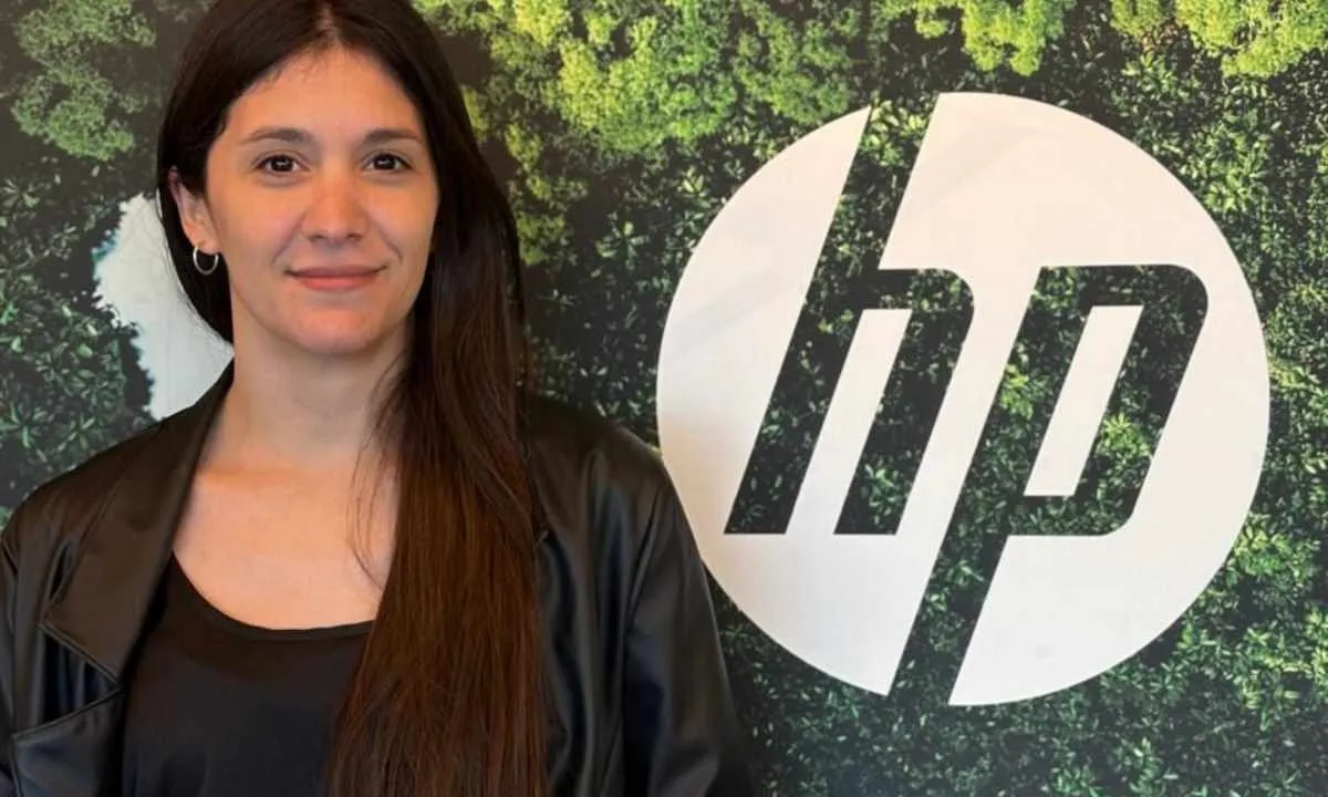 Carla Centorbi destaca que la alianza con Poly permite a Microglobal ofrecer soluciones de colaboración integradas, potentes y flexibles.