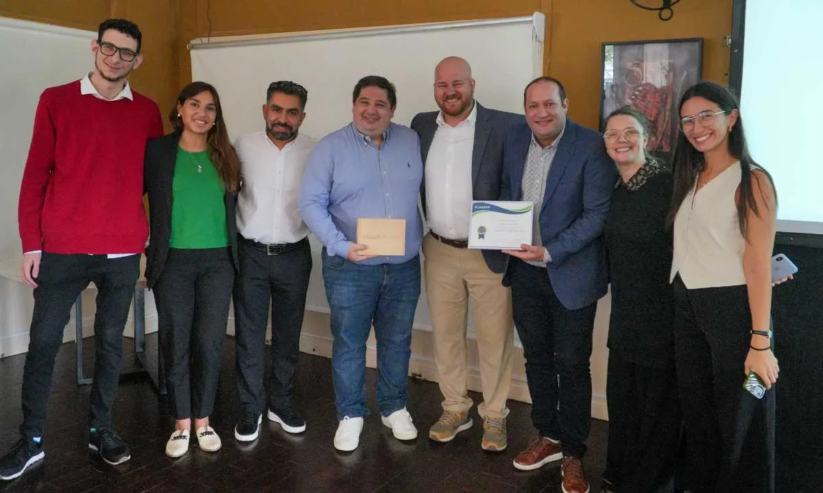 Distecna recibe el premio como Distribuidor del Año 2024 por su desempeño, crecimiento y compromiso con la marca Exagrid.