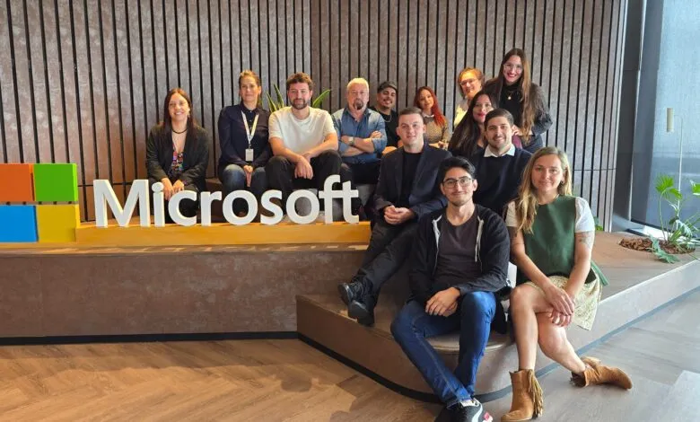 Equipo de Microsoft e Iplan.