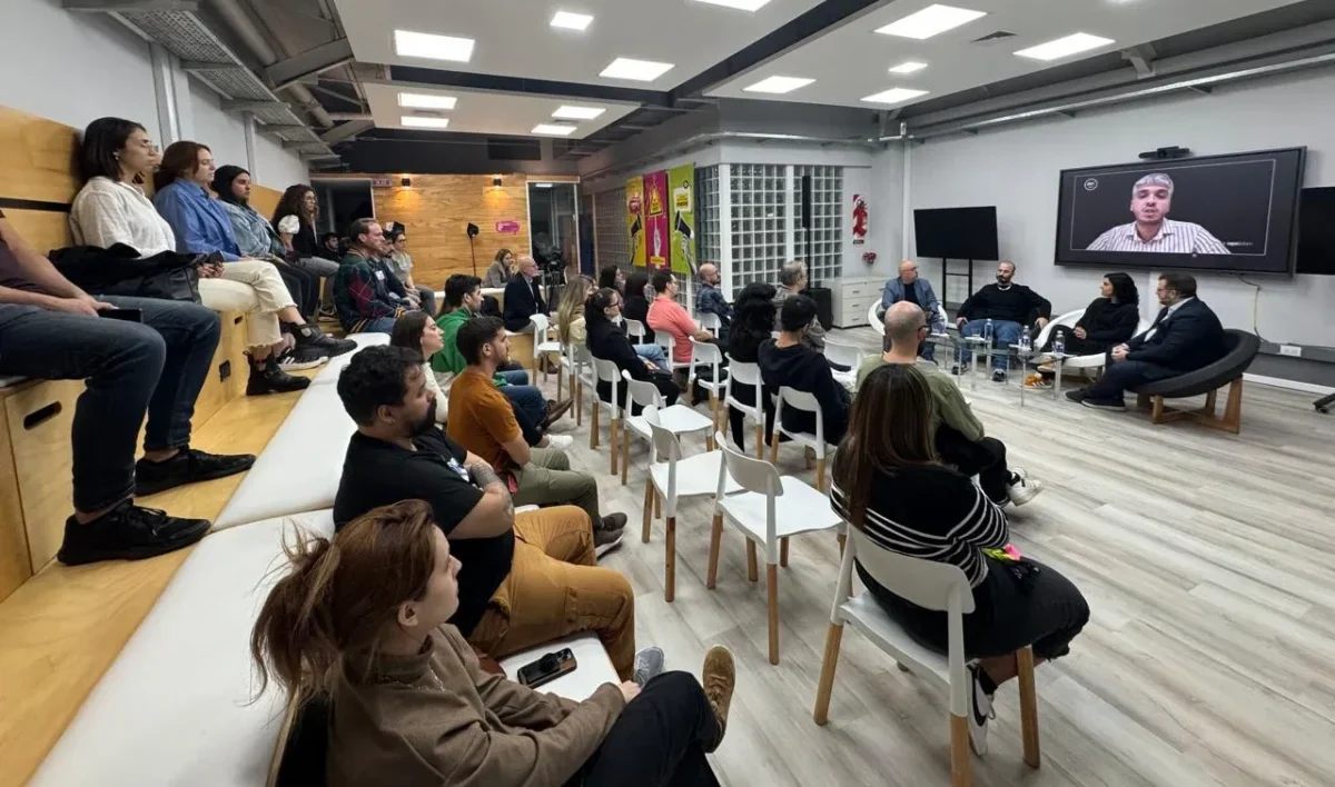 La reactivación del capítulo argentino de DesignOps Latam impulsó el diálogo sobre la estandarización, la eficiencia y el futuro de la disciplina.