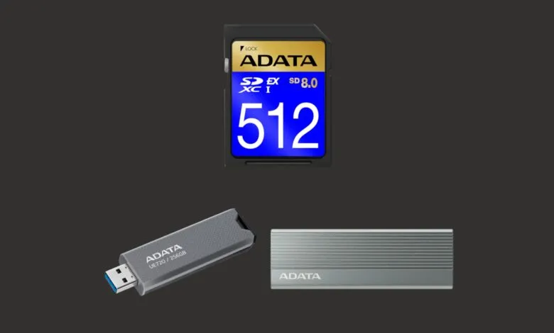 Tarjeta de memoria Premier Extreme SD 8.0 Express –la primera de su tipo en la industria–, la unidad flash UE720 USB 3.2 Gen2 y la carcasa para SSD M.2 EC680.