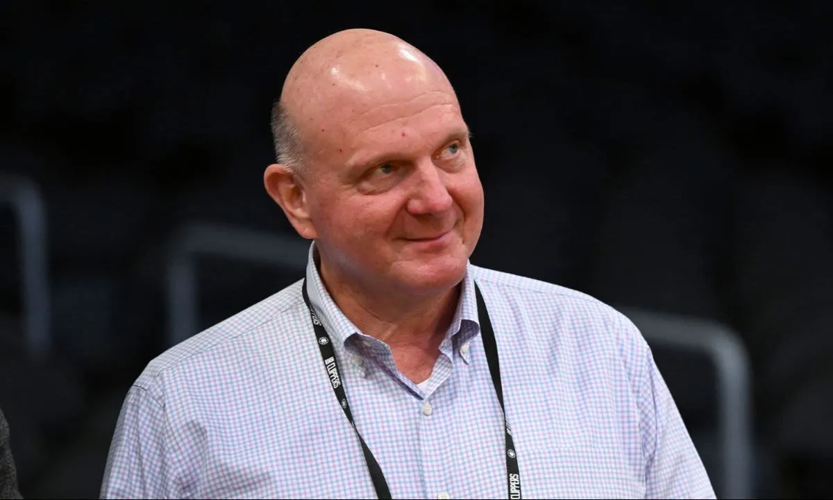 Steve Ballmer, ex CEO de Microsoft, fue uno de los críticos más duros del software libre en sus comienzos. Hoy, su empresa colabora activamente con el ecosistema Open Source.