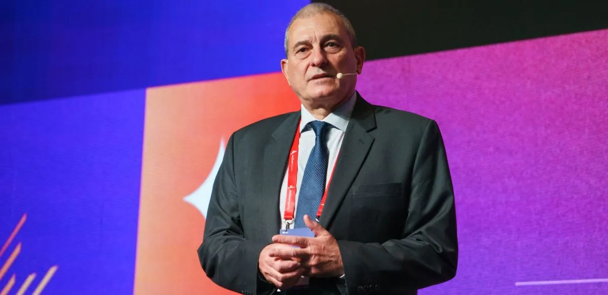 Alejandro Díaz, CEO de AmCham, durante la apertura del evento.