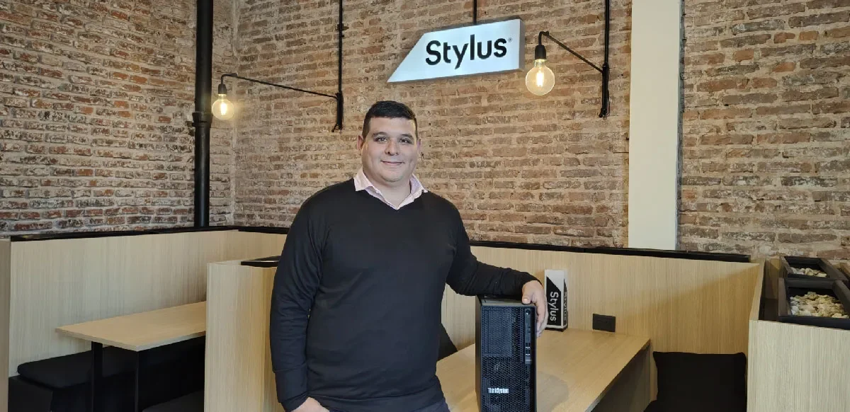 Jonatan Píovanelli, Gerente de Producto de Lenovo ISG en Stylus S.A.