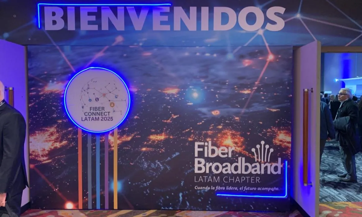 Fiber Connect LATAM 2025 reunió a los líderes del ecosistema digital en Buenos Aires para debatir el futuro de la conectividad en la región.