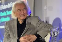 Michio Kaku visitó Argentina y proyectó el futuro cuántico.