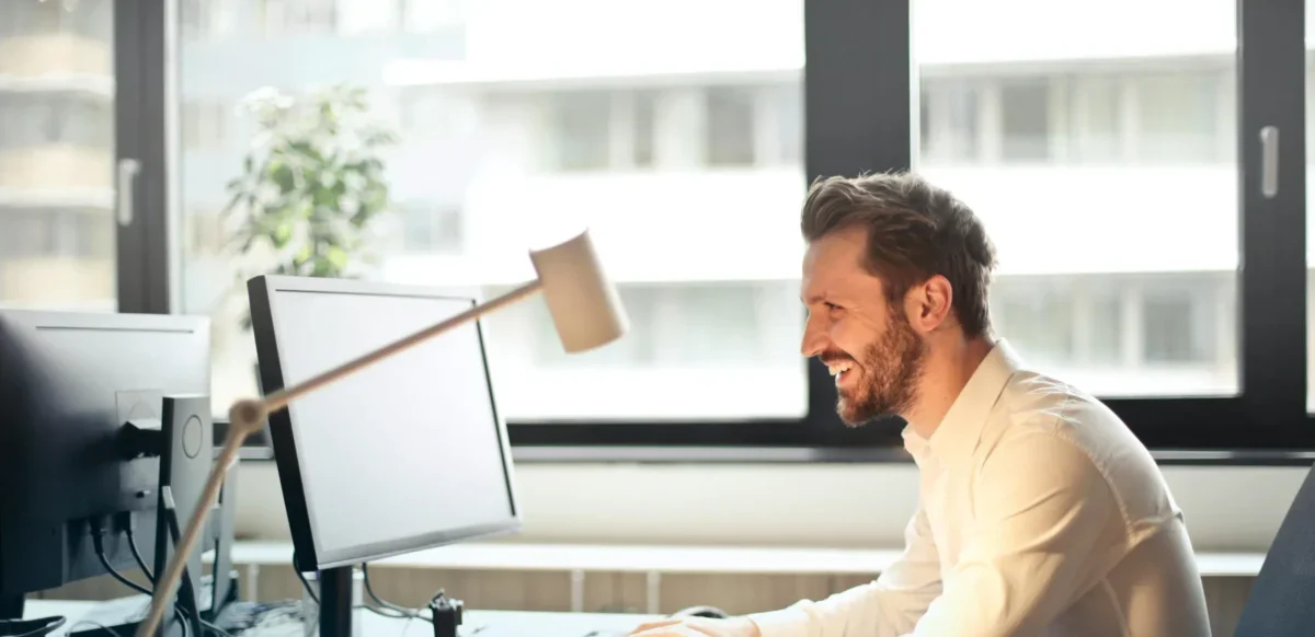 La inteligencia artificial transforma la gestión de contratistas en América Latina.