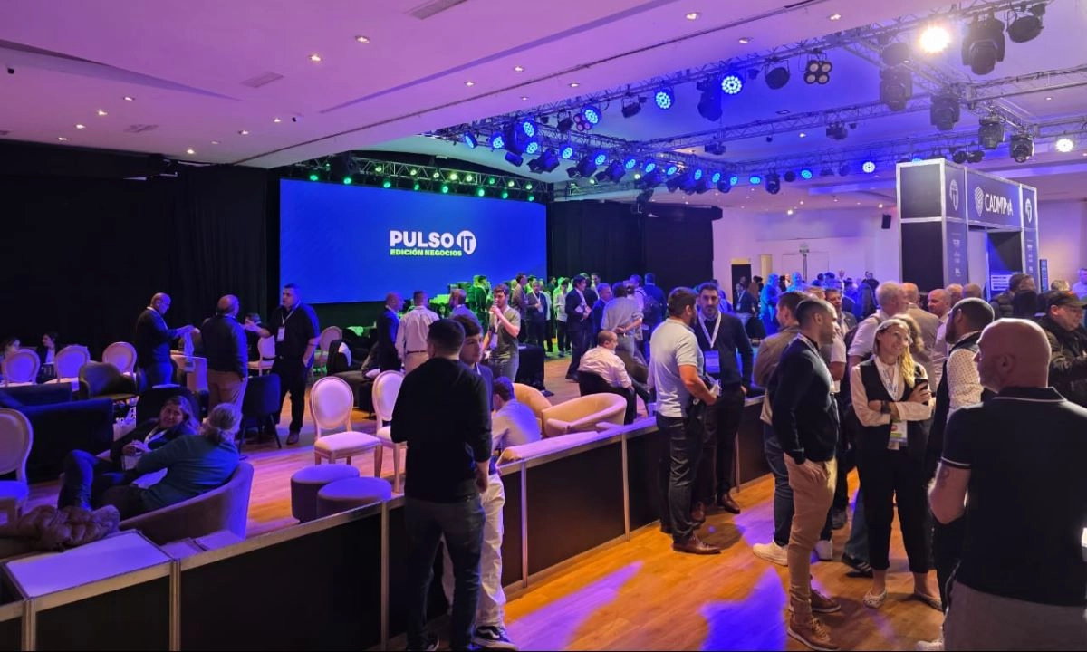 Espacio CADMIPYA, donde los distribuidores tienen reuniones con clientes.