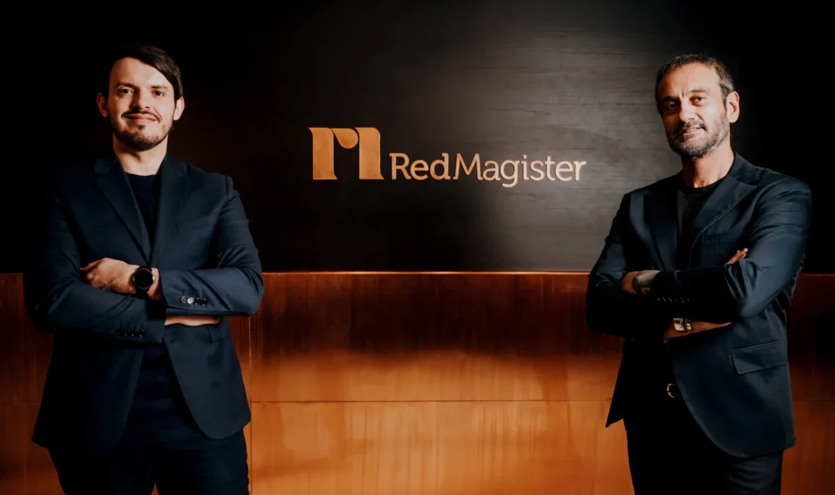 Augusto Ercole, CEO de RedMagister y Alejandro García Valls, fundador de RedMagister.