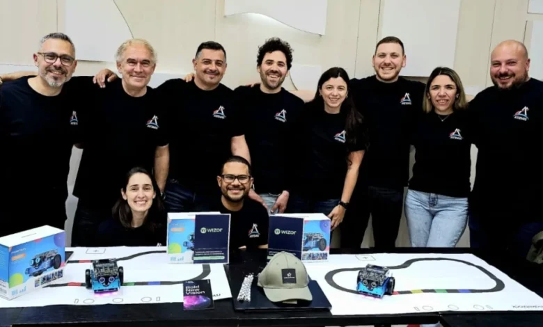 El equipo de Wizor encargado del desarrollo del simulador