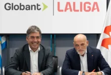 Martín Umaran, Presidente de EMEA y Co-fundador de Globant y Javier Tebas, presidente de LALIGA.