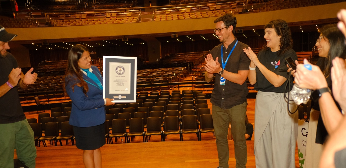Google Cloud alcanzó un GUINNESS WORLD RECORDS™ con la clase híbrida de IA más grande de América Latina.