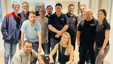 La jornada, dirigida a gerentes comerciales, representantes de ventas, técnicos instaladores y personal de preventa de sus VAR, tuvo como foco el entrenamiento intensivo en el portafolio de la marca, con especial énfasis en sus Sistemas de Alimentación Ininterrumpida (UPS) OnLine de alta capacidad.