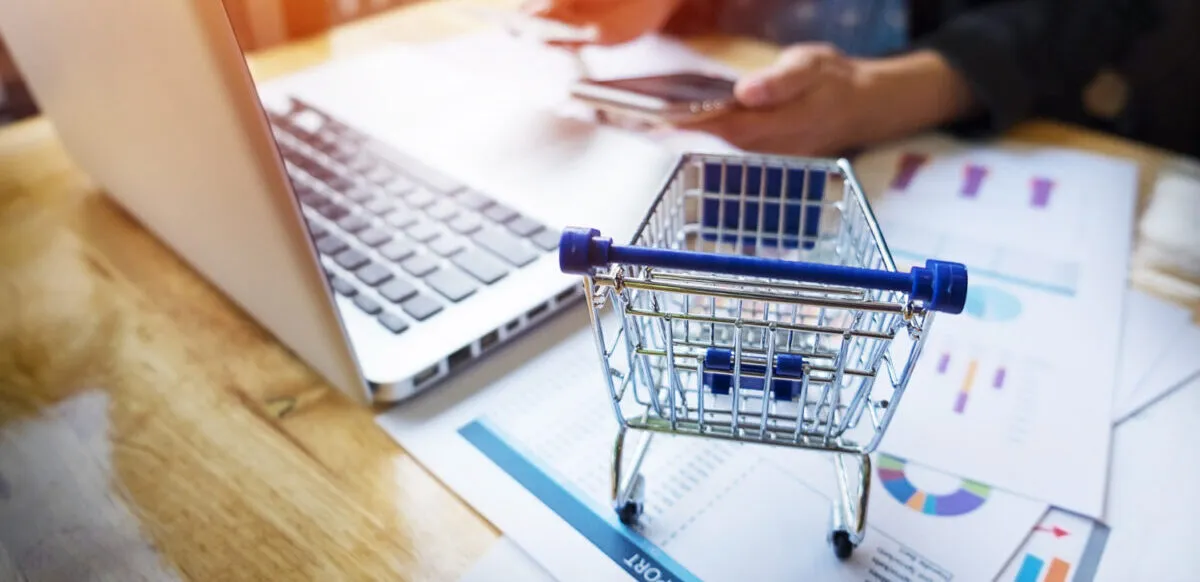 La experiencia de compra se ha trasladado al mundo digital: más rápida, eficiente, pero también más impersonal.