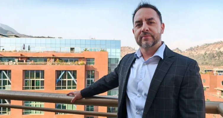 Francisco Benavides, Partner Sales Manager de Check Point para Sola West.