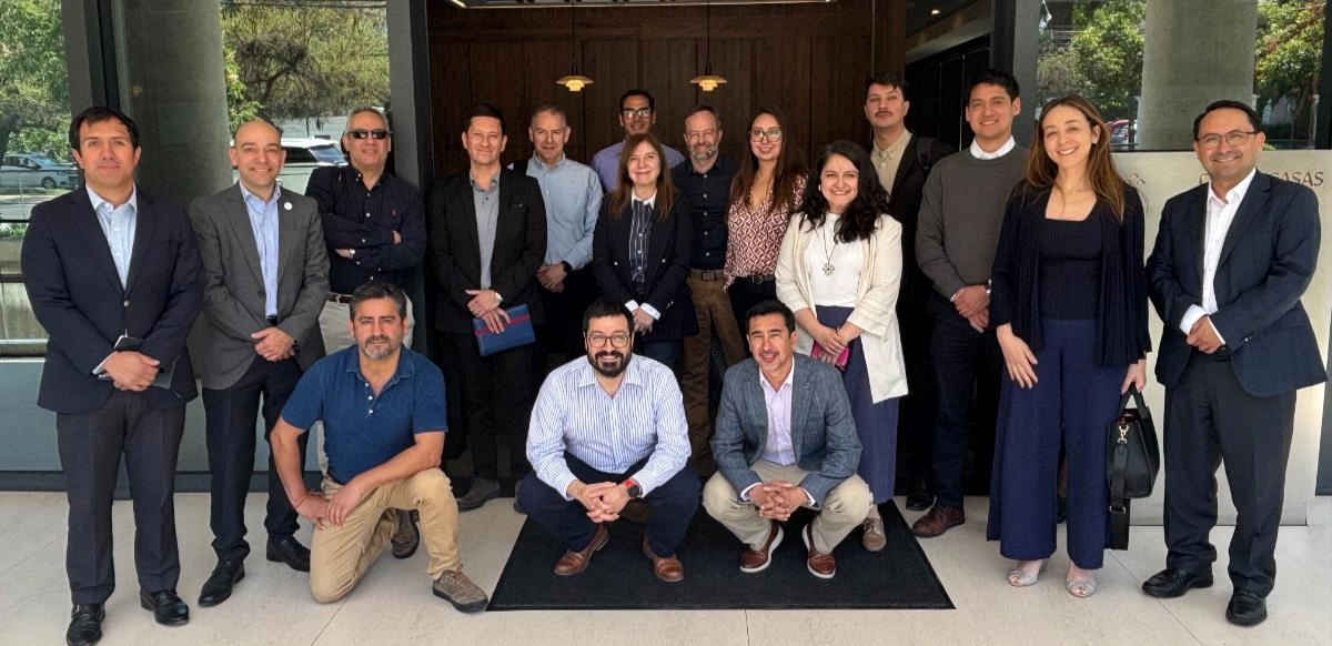 Chile Data Centers cierra el año con 73 empresas asociadas, consolidándose como uno de los principales articuladores del desarrollo de infraestructura digital en el país.