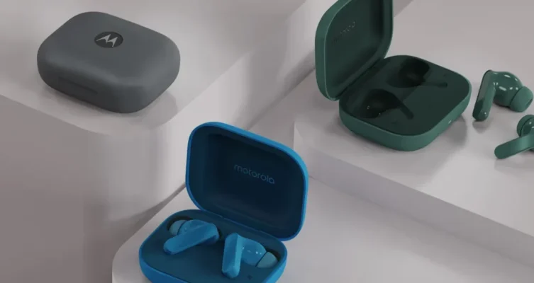 Los nuevos moto buds bass de Motorola.