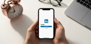 Ciberdelincuentes usan LinkedIn para robar información y lanzar ataques dirigidos.