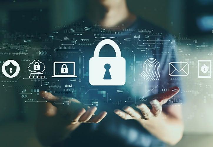 Configuraciones débiles o privilegios excesivos pueden convertir agentes de IA en vectores de ataque explotados por actores maliciosos.