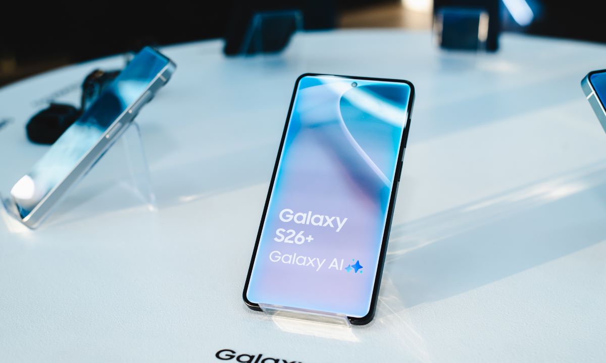 El Galaxy S26+ combina rendimiento, inteligencia artificial y una experiencia visual optimizada, posicionándose como una opción equilibrada dentro de la nueva serie presentada por Samsung.