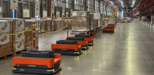 Robots impulsan la transformación logística en Chile.