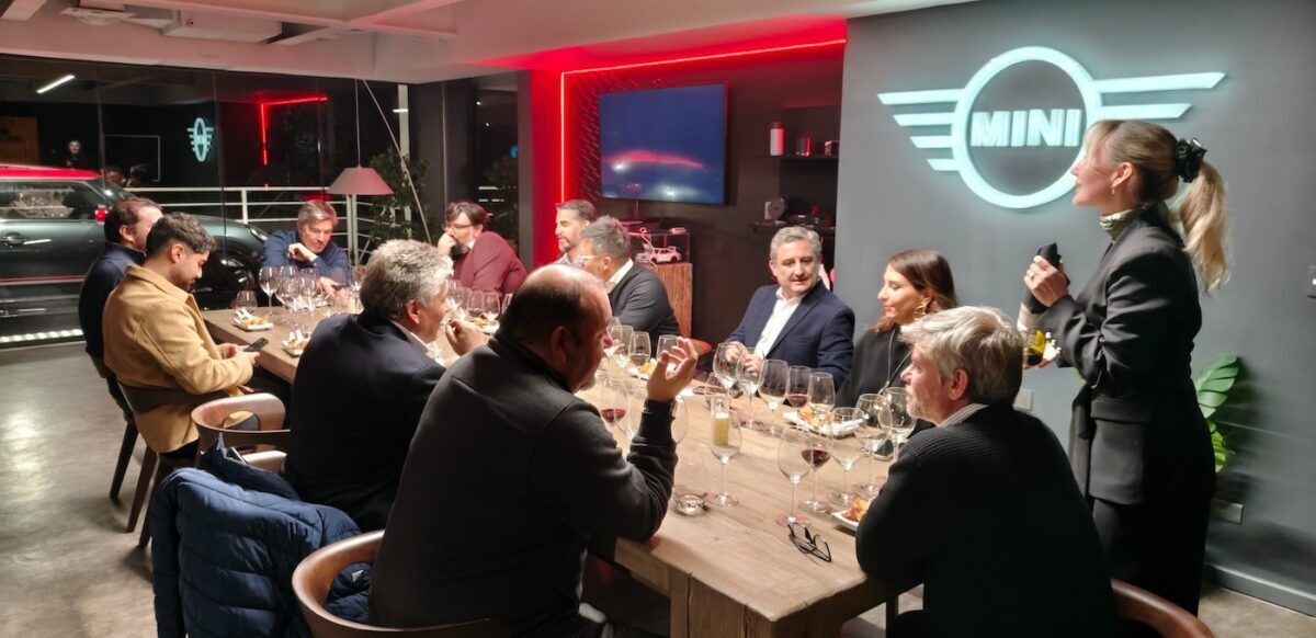 Equipos de TD SYNNEX e IBM compartieron una jornada exclusiva junto a sus principales partners para fortalecer vínculos, impulsar la innovación y acelerar la adopción de nuevas tecnologías.