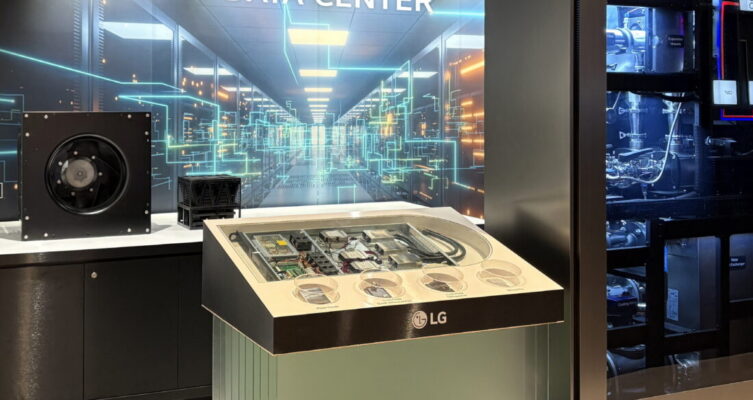 LG inauguró una Academia HVAC en la Universidad de Santiago de Chile (USACH) para contribuir a la formación de futuros profesionales y técnicos certificados del sector.
