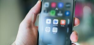 La inteligencia artificial redefine cómo las marcas ganan visibilidad digital.