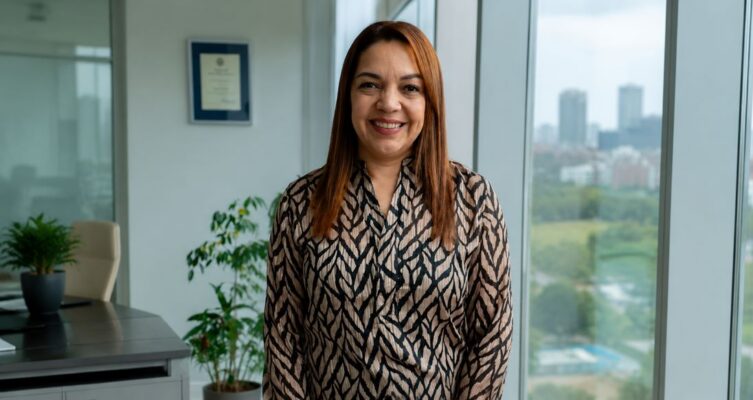 Motorola Solutions designó a Andrea Valenzuela como nueva directora de canales para el Territorio Sur de Latinoamérica (SoLA).