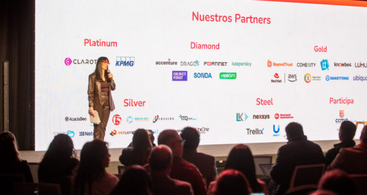 El Industrial Cyber Summit Chile 2026 puso el foco en la interdependencia entre energía, telecomunicaciones y ciberseguridad frente a emergencias.