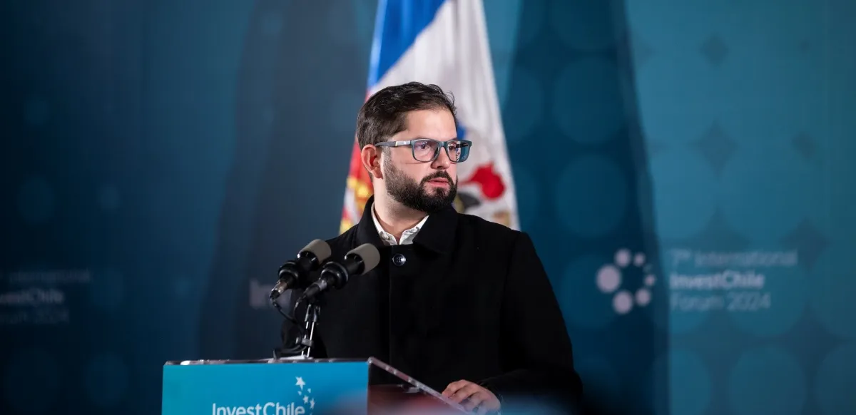 El Presidente Gabriel Boric anuncia una inversión histórica en inteligencia artificial durante su cuenta pública, destacando la creación de LatAmGPT junto a Brasil y nuevos centros de supercomputación en Chile.