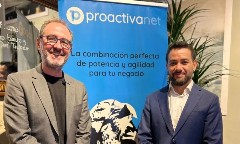 Josean García, director General para Conosur, y Ricardo Salinas, director Adjunto para Conosur y Responsable de Preventa.