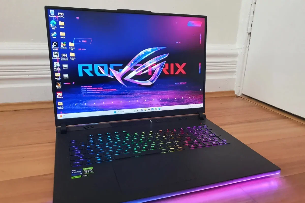 ASUS ROG Strix G18.