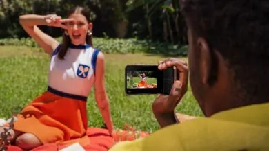 Motorola transforma la tecnología móvil con la nueva familia Razr.