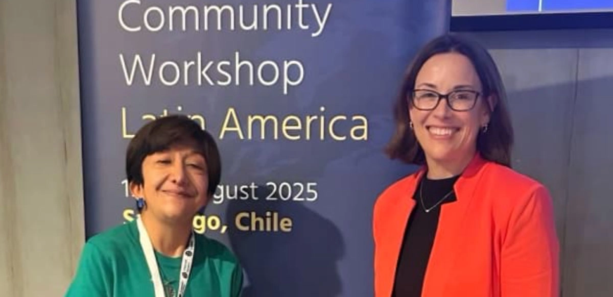 La organización anunció su compromiso de impulsar la creación de 100 redes comunitarias activas en la región para 2030, con el fin de llevar Internet a zonas rurales e históricamente desatendidas.
