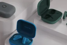 Los nuevos moto buds bass de Motorola.