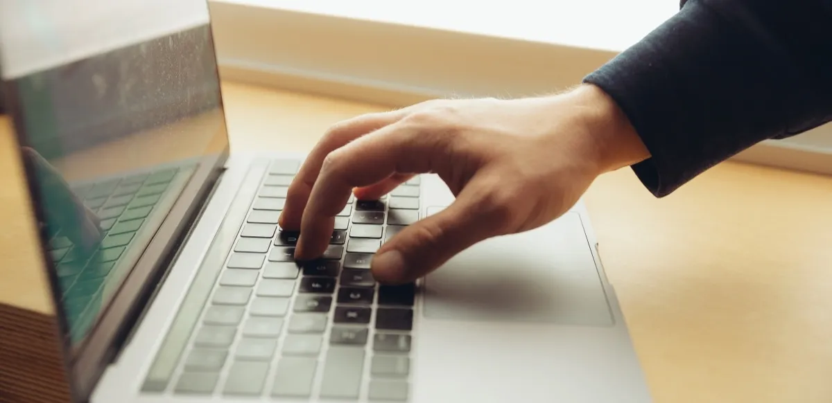 La reutilización de computadoras mediante ChromeOS Flex contribuye a reducir residuos electrónicos y extender la vida útil del hardware.