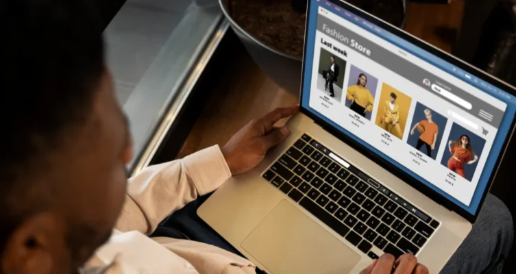 El comercio digital ha transformado los hábitos de consumo: los clientes buscan experiencias rápidas, personalizadas y accesibles desde cualquier dispositivo.