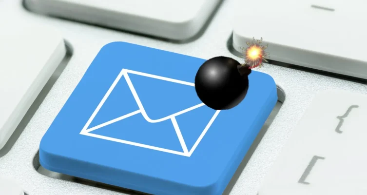 Estafas de phishing en apuestas: cuidado con aplicaciones falsas y sitios fraudulentos que roban tus datos personales y dinero.