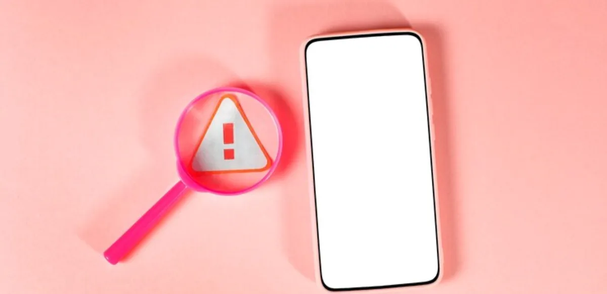 hackearon. Realizar un análisis completo con una solución de seguridad y actualizar el sistema operativo y las aplicaciones ayuda a eliminar posibles amenazas y cerrar vulnerabilidades.