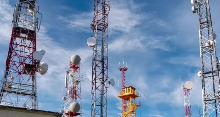 Las telcos colombianas están adoptando el modelo techco, impulsado por la IA, la automatización y la hiperpersonalización, para ofrecer experiencias digitales más integradas y optimizar sus operaciones.