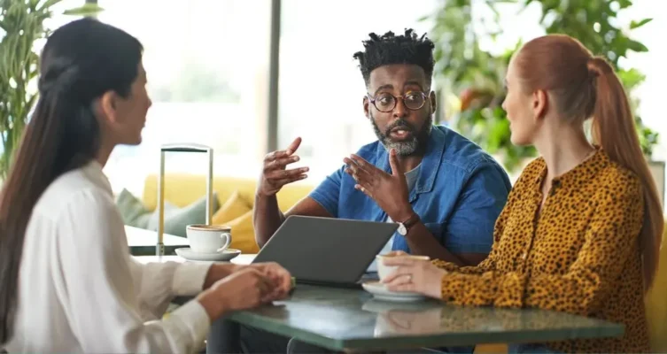 La nube híbrida entra en una nueva era impulsada por inteligencia artificial agentic.