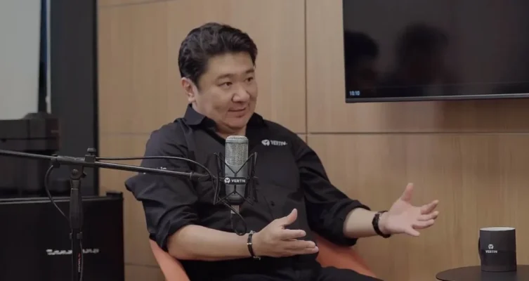 Alex Sasaki, vicepresidente de ventas de Vertiv LATAM.