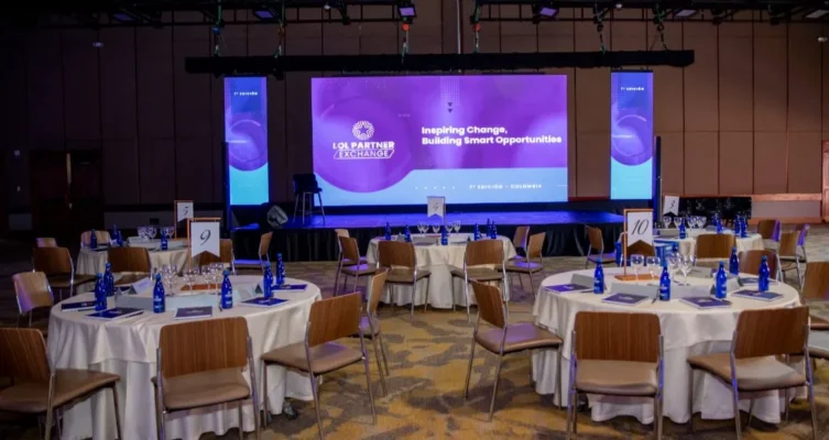 Encuentro estratégico del canal TI en Colombia.