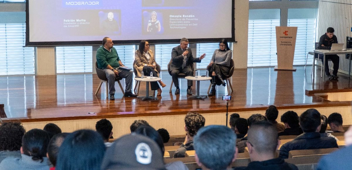 Conversatorio sobre los retos y oportunidades de la transformación tecnológica en Colombia.