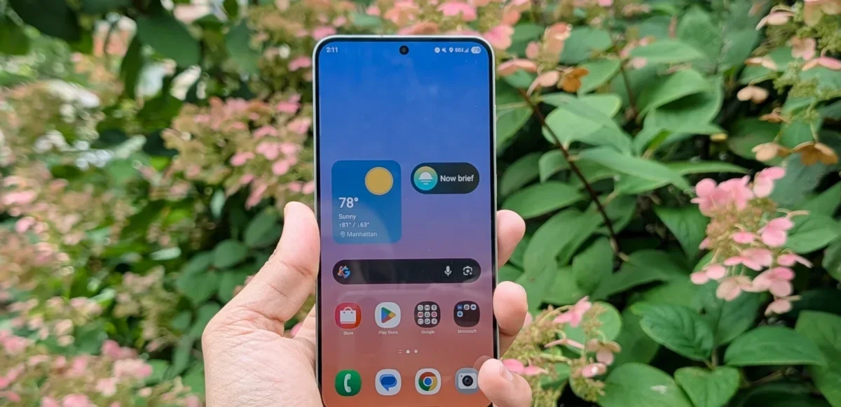 Galaxy S25 FE, innovación y creatividad en la palma de tu mano.