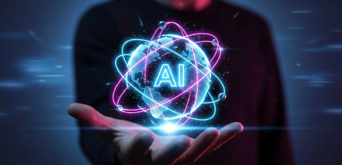 La adopción de IA en empresas depende de infraestructuras flexibles y escalables que permitan operar centros de datos privados, híbridos o distribuidos según las necesidades de seguridad y latencia.