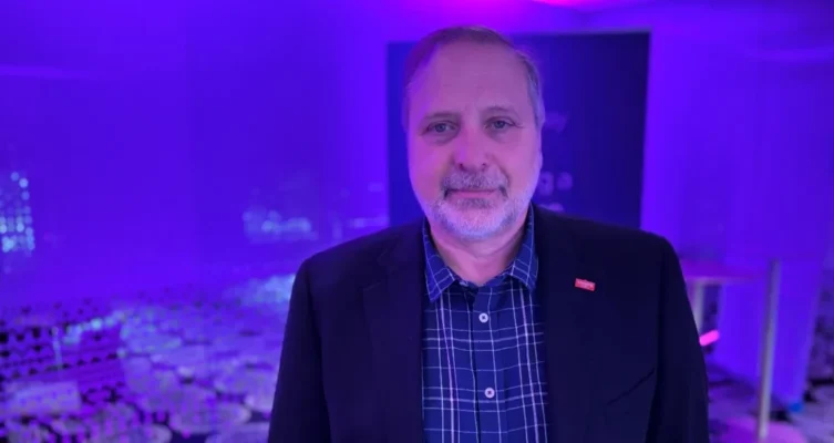 Alejandro Dirgan, líder de plataforma de Red Hat para América Latina