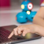 El regreso a clases refuerza el papel de la tecnología en la vida diaria de los niños.