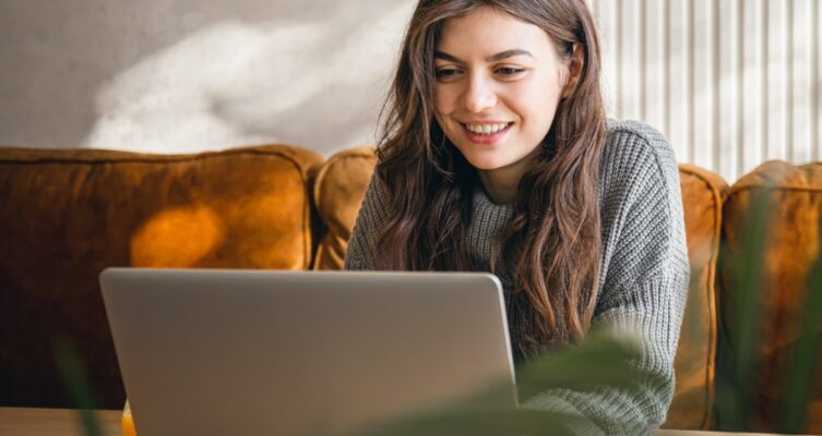 ChromeOS Flex revive computadoras antiguas tras el fin de Windows 10.